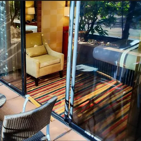 Hanza Tower Bohemia 22 Pool & Jacussi Apartment